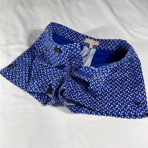 Banana Republic womens cobalt blue geometric cotton 3" inseam shorts - size 4 - Picture 8 of 10